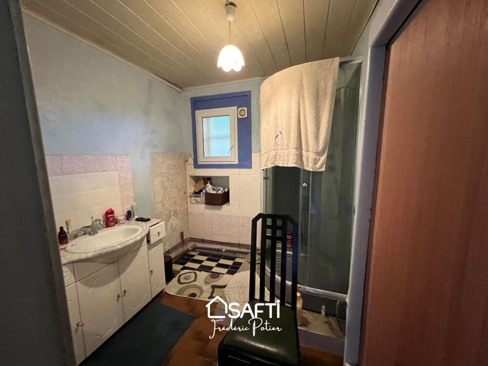 Vente Maison Corps de ferme de 7 pièces, 3 chambres et deux dépendances attenantes Savignac-de-duras