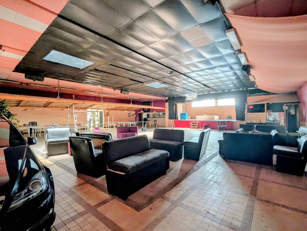 Vente Immeuble Ensemble immobilier de caractère au cœur de Saint-Savin – 719 m² de potentiel, avec logements loués Saint-savin