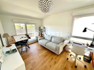  Appartement � vendre 4 pi�ces 95 m�