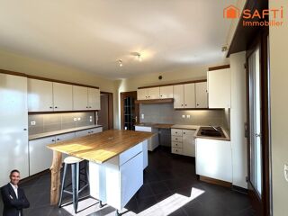 Maison � vendre 7 pi�ces 185 m�