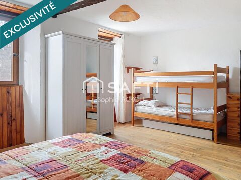   Au coeur du village, un potentiel rare vous attend!! Maison - 7 pi�ce(s) - 200 m�