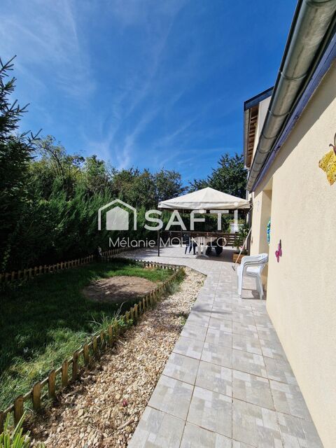   Maison de 135 m�, quatre chambres, garage, terrain, terrasse sans vis-�-vis Maison - 8 pi�ce(s) - 135 m�