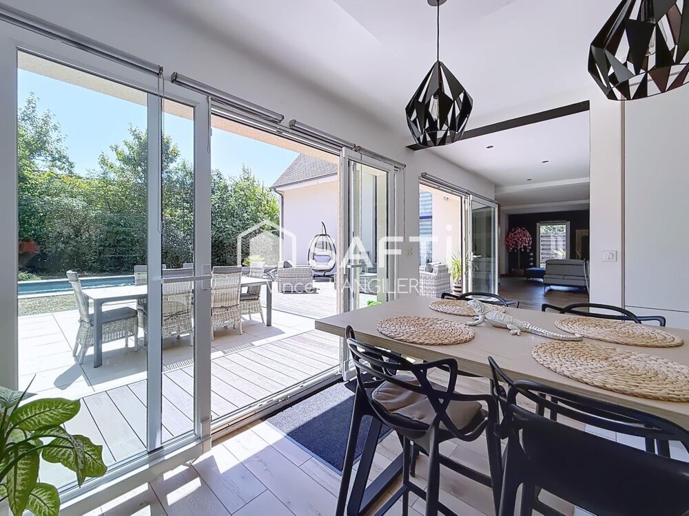 Villa contemporaine de 250m2 -piscine & 5 chambres