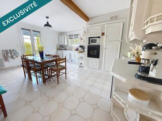  Maison � vendre 6 pi�ces 185 m�