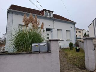 Maison à vendre 10 pièces 200 m²
