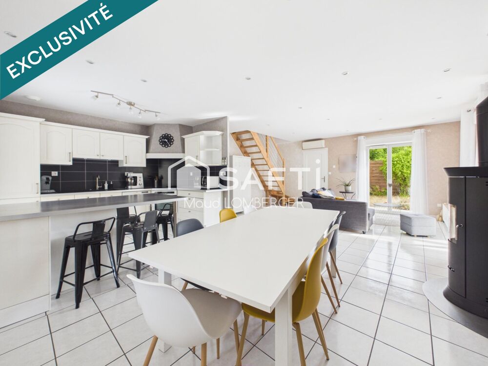 Vente Maison Une maison soignée, économique et prête à accueillir une nouvelle famille. Une visite s'impose ! Bouhans-et-feurg