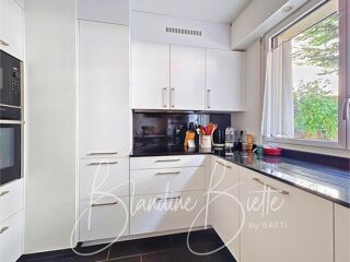  Appartement � vendre 5 pi�ces 99 m�