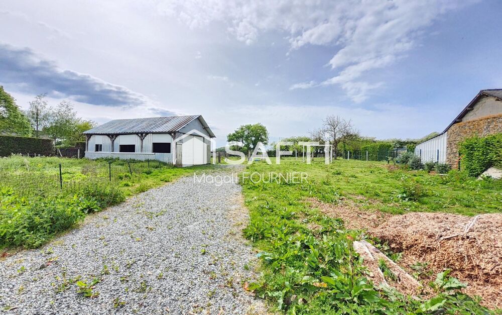 Vente Terrain Grand terrain constructible de 2400m² en campagne Rannee