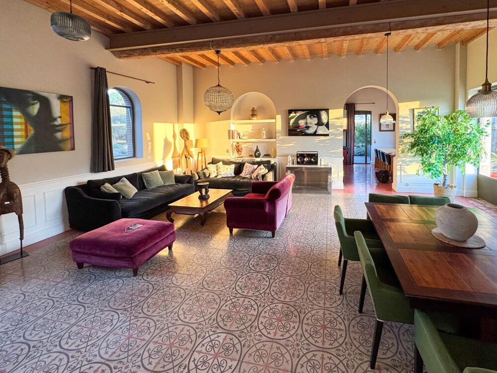 à vendre  Propriété/château Cabestany (66330)