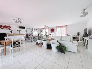  Maison � vendre 4 pi�ces 110 m�