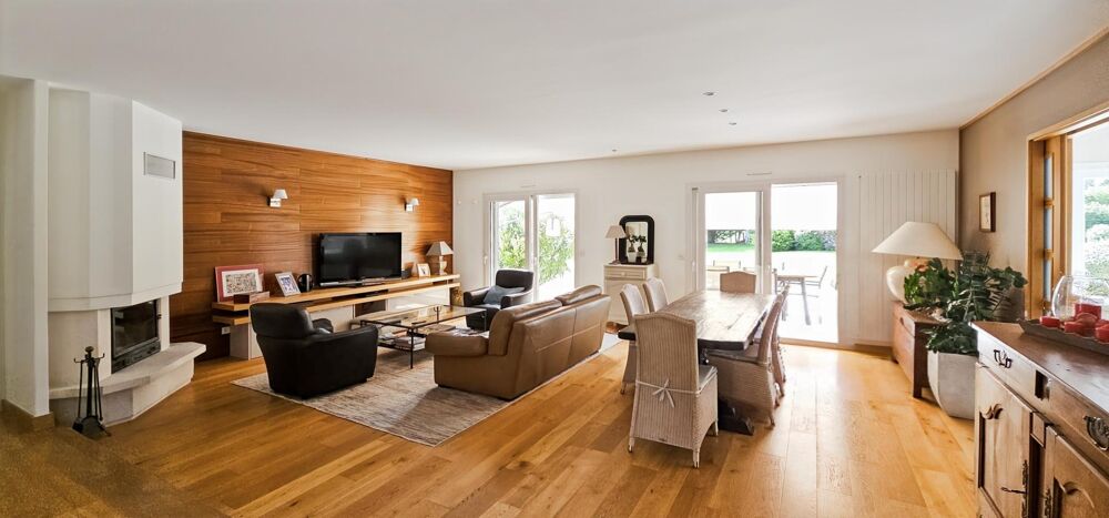 Maison 7 pièces 202 m² · à Bellerive-sur-Allier · 202 m² · 530 000 €