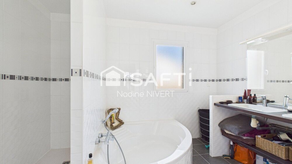  vendre  Maison Dompierre-sur-Mer (17139)