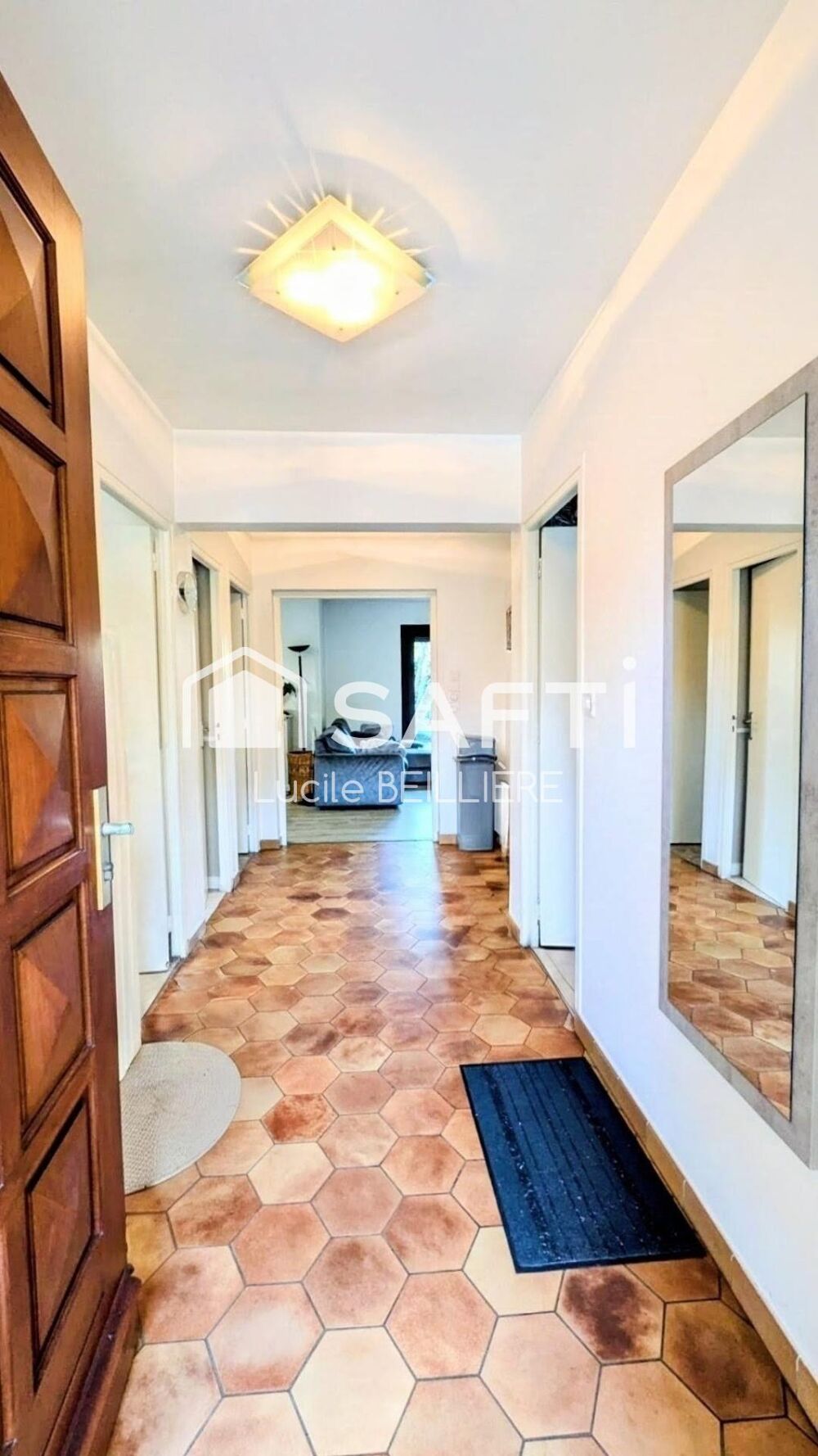 Vente Maison A SEVRAN 93270  maisons de 125 m², 5 pièces,  4 chambres, un séjour donnant sur une grande terrasse, un jardin sur un terrain de Sevran