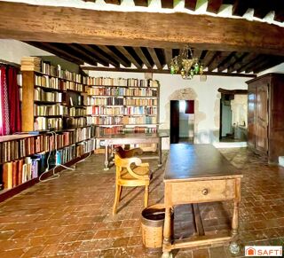  Maison à vendre 15 + pièces 285 m²