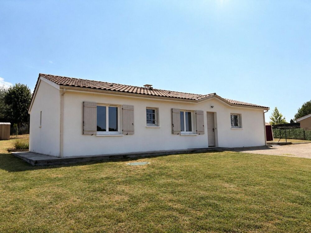 Maison de plain-pied de 2008 avec jardin clos de 1032 m2