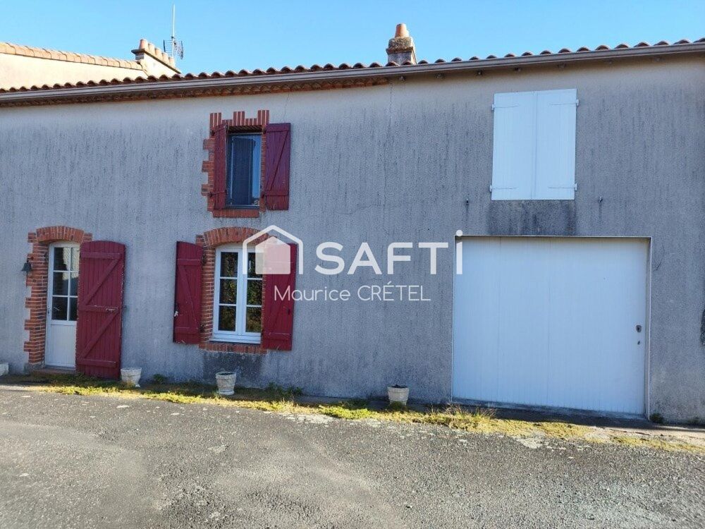MAISON EN PIERRE DE CARACTERE A RENOVEE