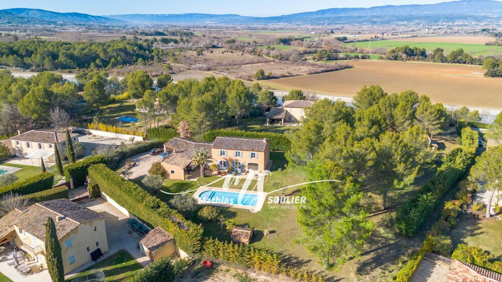 Bastide de 224m² sur 3809 m² paysagés de 2005