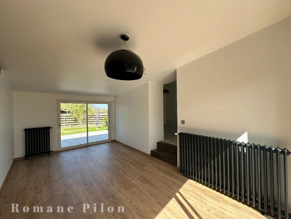 PLOUGONVELIN-maison 6 pièces