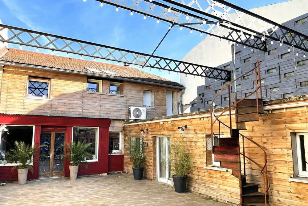 Vente Maison Loft industriel el lumineux T6 centre-ville Castres