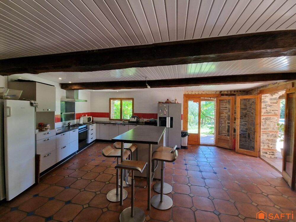Vente Maison Propri�t� de charme avec vue sur les Pyr�n�es � 3 logements ind�pendants, Piscine, Puit et Verger Montespan