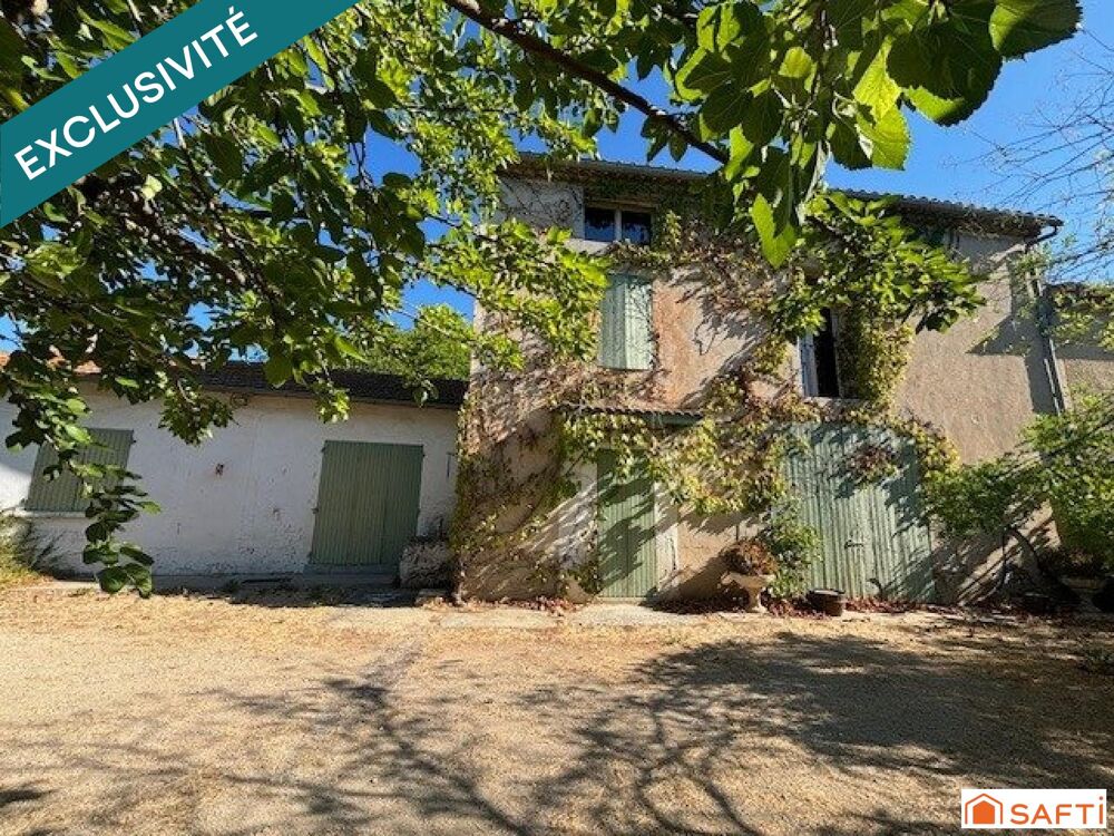 Vente Maison Maison de caractère avec écurie sur 1,15 hectare - Vocation équestre - Morières-lès-Avignon Morieres-les-avignon
