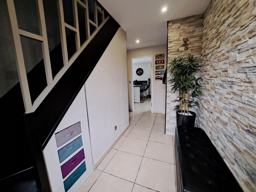Vente Maison Maison semi plain pied rcente. Oost-cappel