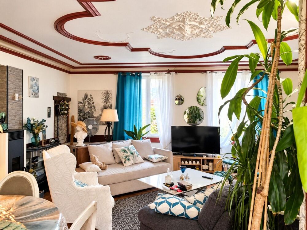 Vente Maison Maison pleine de charme au cœur de Chénérailles Chénérailles