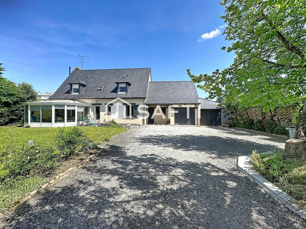 Vente Maison MAISON FAMILLIALE, 1300M2 DE TERRAIN, 5 CHAMBRES Sable-sur-sarthe