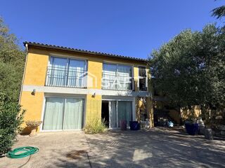  Maison à vendre 8 pièces 265 m²