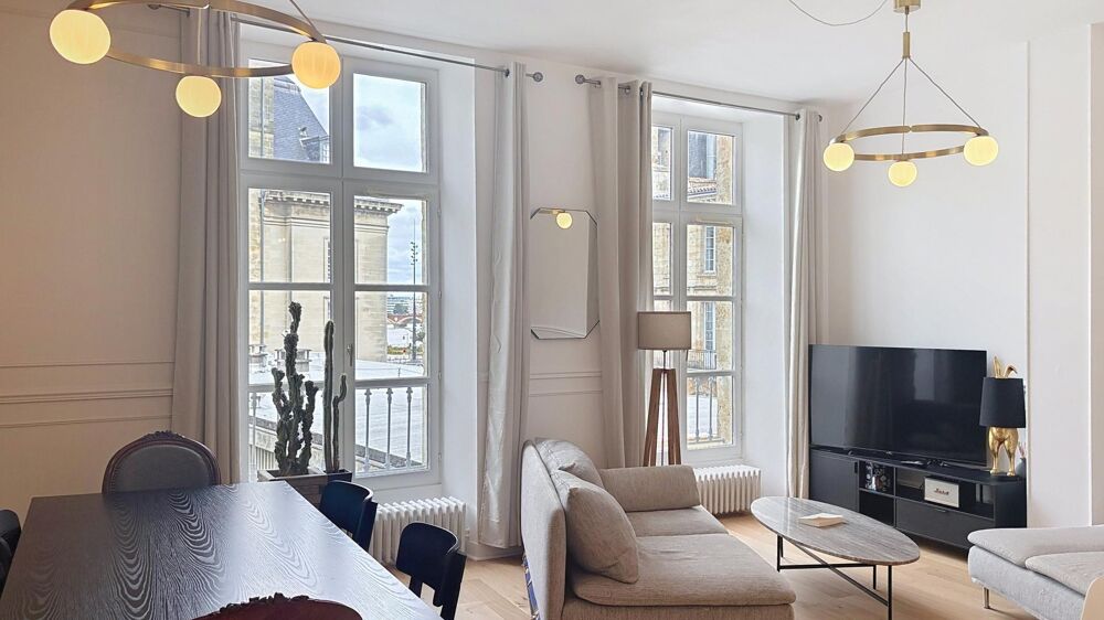 Vente Appartement Appartement familial, Place de La Bourse - 107m² - 4 chambres - 3 salle d'eau Bordeaux