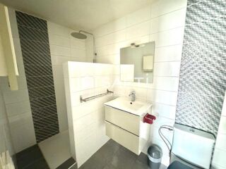  Maison � vendre 7 pi�ces 205 m�