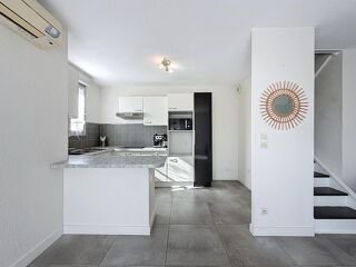  Appartement � vendre 4 pi�ces 74 m�