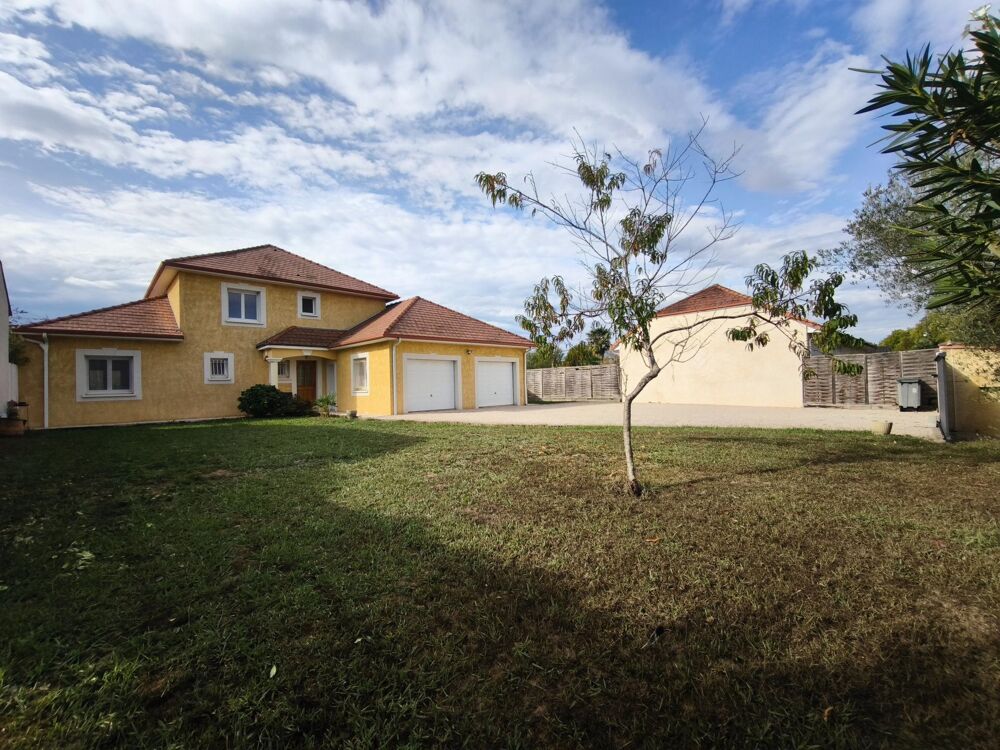 Vente Maison Habitable de plain-pied avec ses 2 chambres au RDC Lee