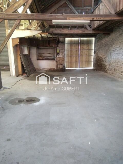   BATIMENT INDUSTRIEL 200 M2 