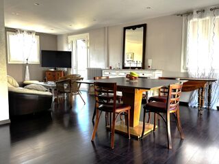  Maison à vendre 6 pièces 195 m²