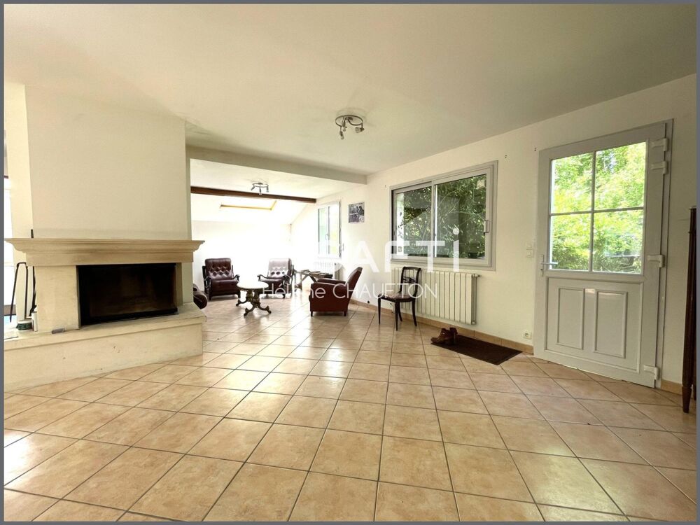 Ensemble de deux maisons totalisant 288 m² et 7 chambres sur un jardin clos de 1293m².