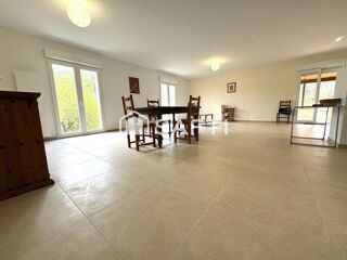  Maison  vendre 8 pices 174 m