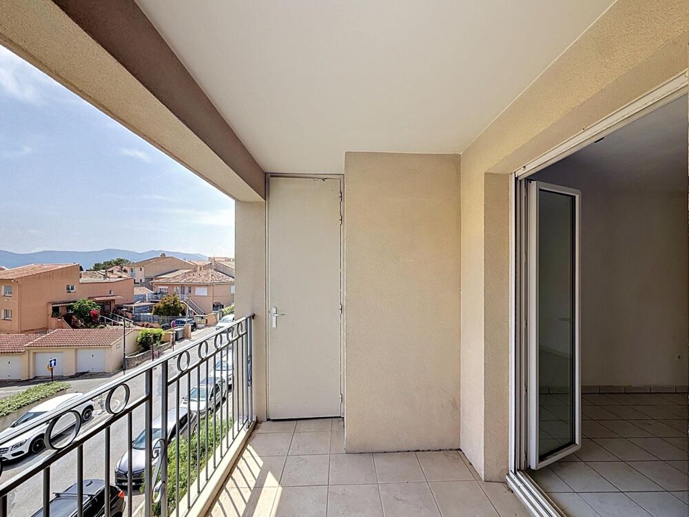 Vente Appartement Très beau T2, refait à neuf avec balcon. Puget-sur-argens