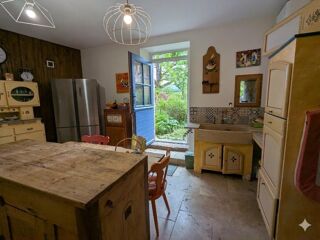  Maison à vendre 13 pièces 400 m²