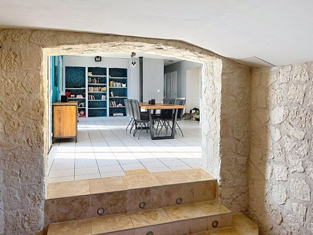 Maison avec grand terrain et piscine  Tresques