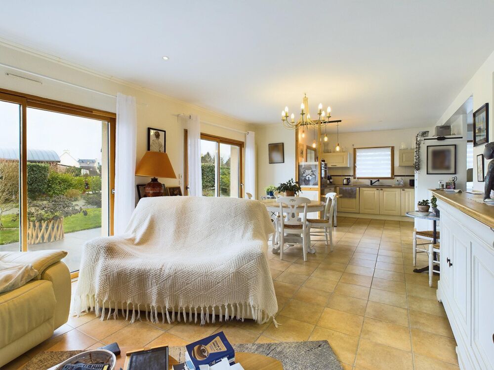 Vente Maison Maison contemporaine de 113 m2 sur terrain arboré de 931 m2 en impasse Pleyber-christ