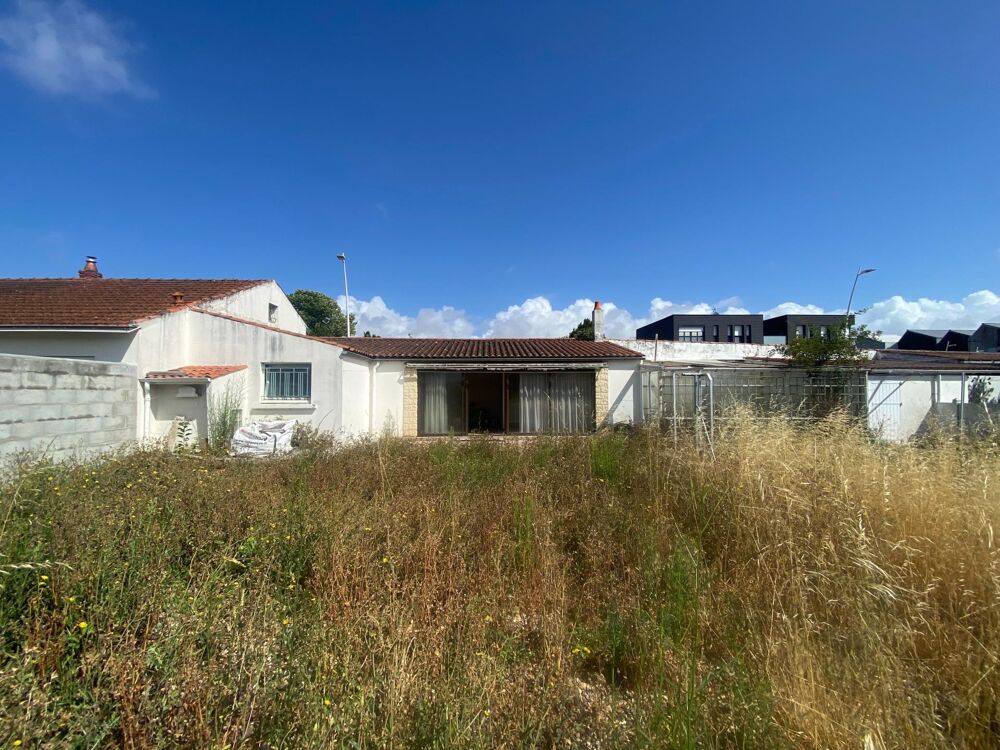 Vente Terrain PLEIN SUD SECTEUR RECHERCHE SUR LA ROCHELLE TERRAIN DE 354 M2 AVEC SON GARAGE ! La rochelle