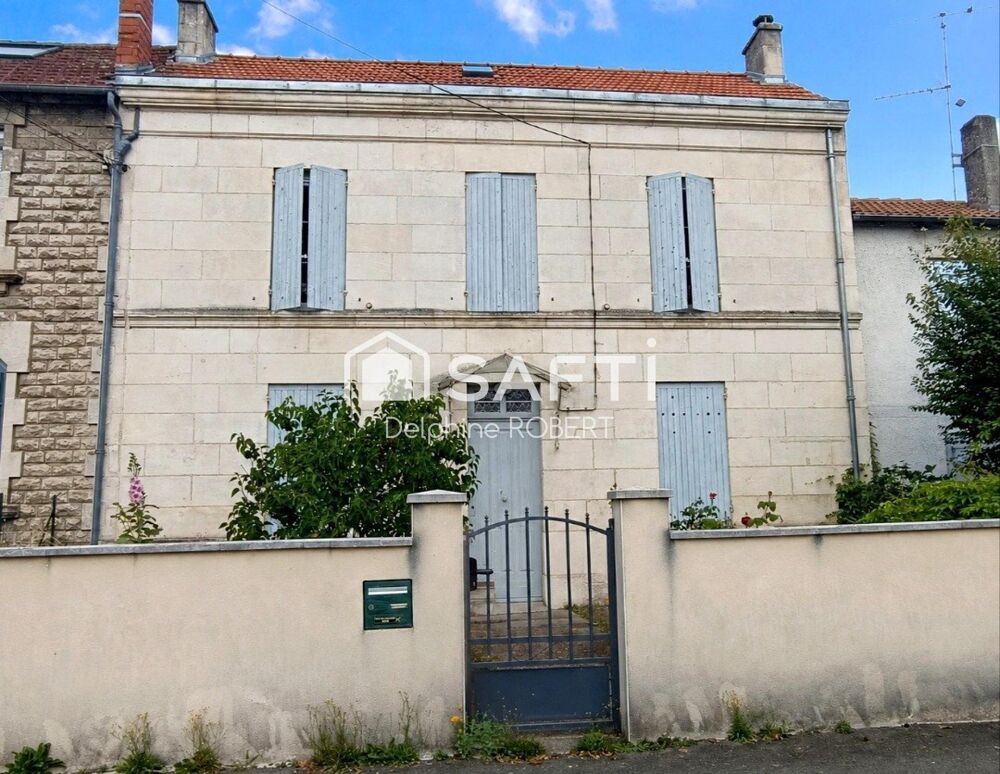 Vente Maison Maison 3 chambres, 1 cave, 1 garage et 1 jardinet Saintes