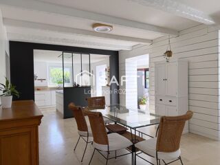  Maison à vendre 7 pièces 215 m²