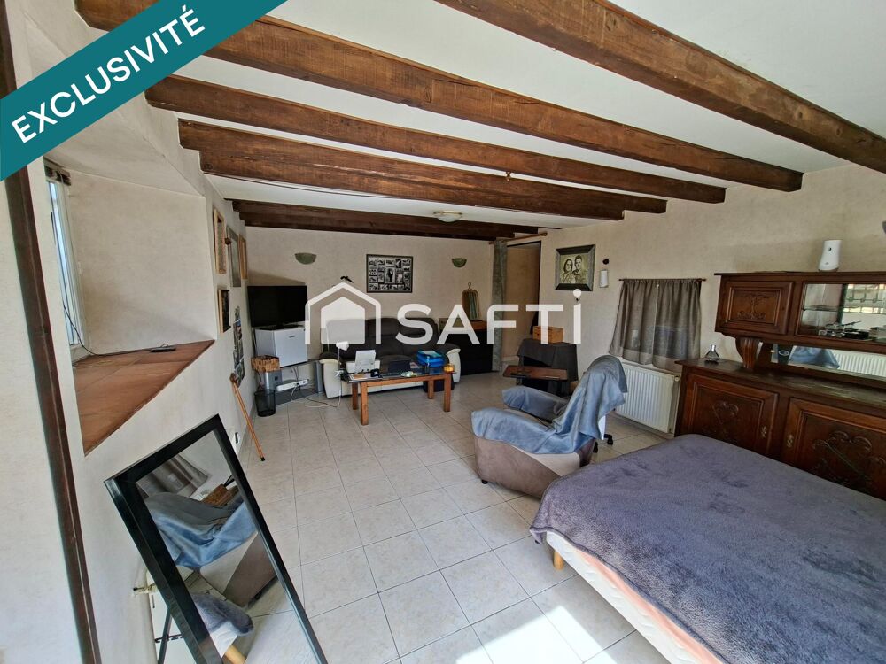 Vente Maison Maison de 6 pièces sur un terrain de 2280 m². Castres