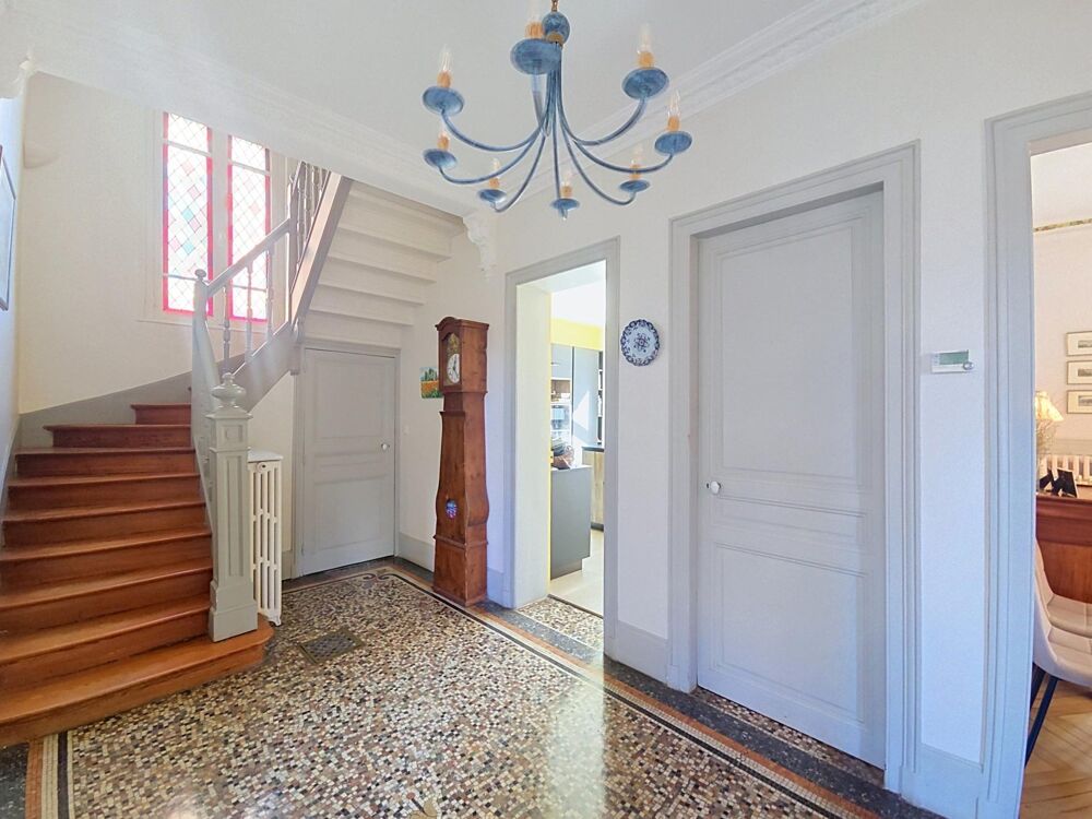 Vente Maison DEMEURE ROUEN GARE  220 M2 ET DEPENDANCE DE 70 M2 Rouen