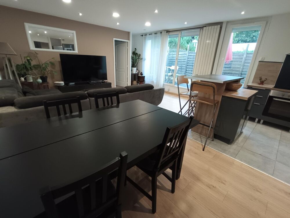 Vente Appartement Superbe Rez-de-Jardin 4P 3CH situé à Cergy Préfecture Cergy