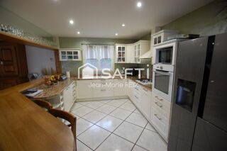  Maison � vendre 6 pi�ces 285 m�