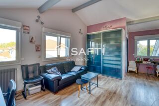 Vente Maison Hyper Centre Chassieu , très bon état de présentation Chassieu