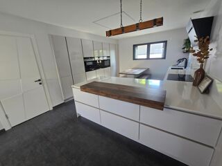  Maison à vendre 6 pièces 145 m²